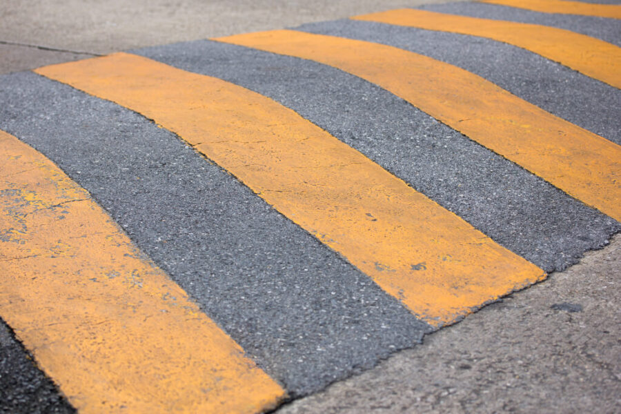 Rotura de lunas, entre las averías más comunes a causa de los baches