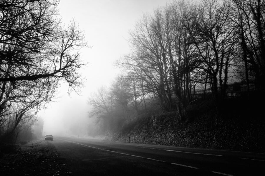 Lluvia, nieve o niebla: cómo evitar accidentes